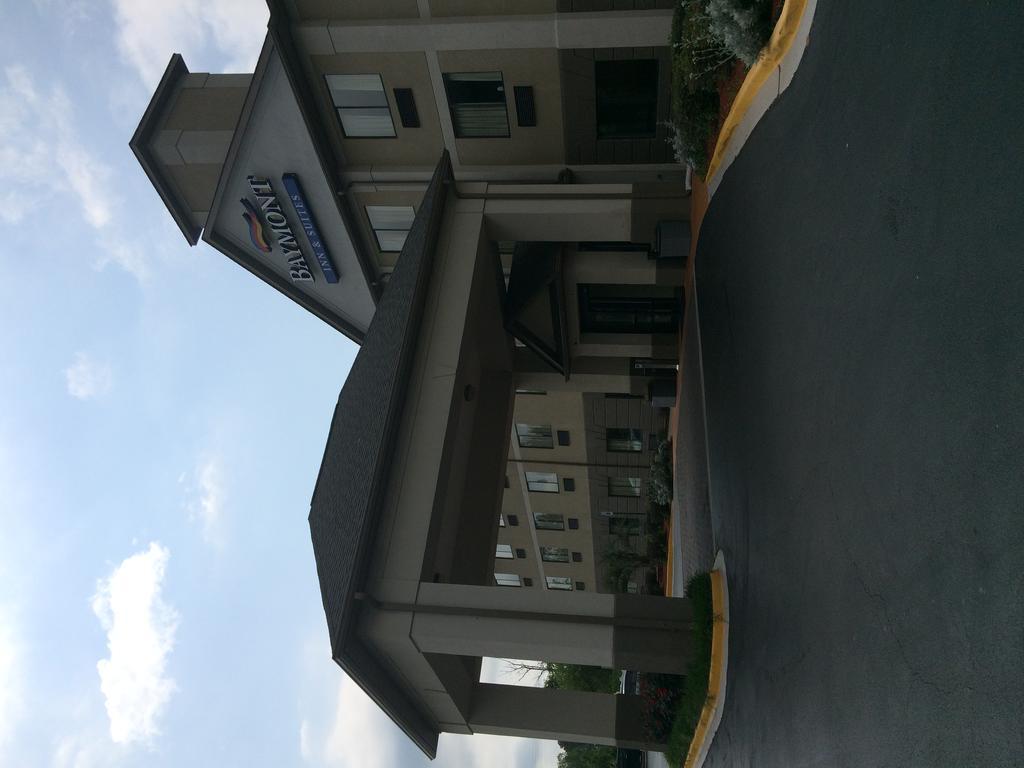 Baymont By Wyndham Columbia Fort Jackson Exterior foto
